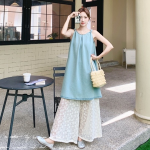 蓝色吊带连衣裙套装女2025年夏季新款休闲松弛感蕾丝阔腿裤两件套图片