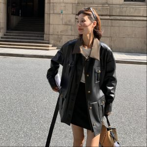黑色复古设计感轻熟风PU皮外套女2025秋季盐系时髦翻领拼接上衣潮图片