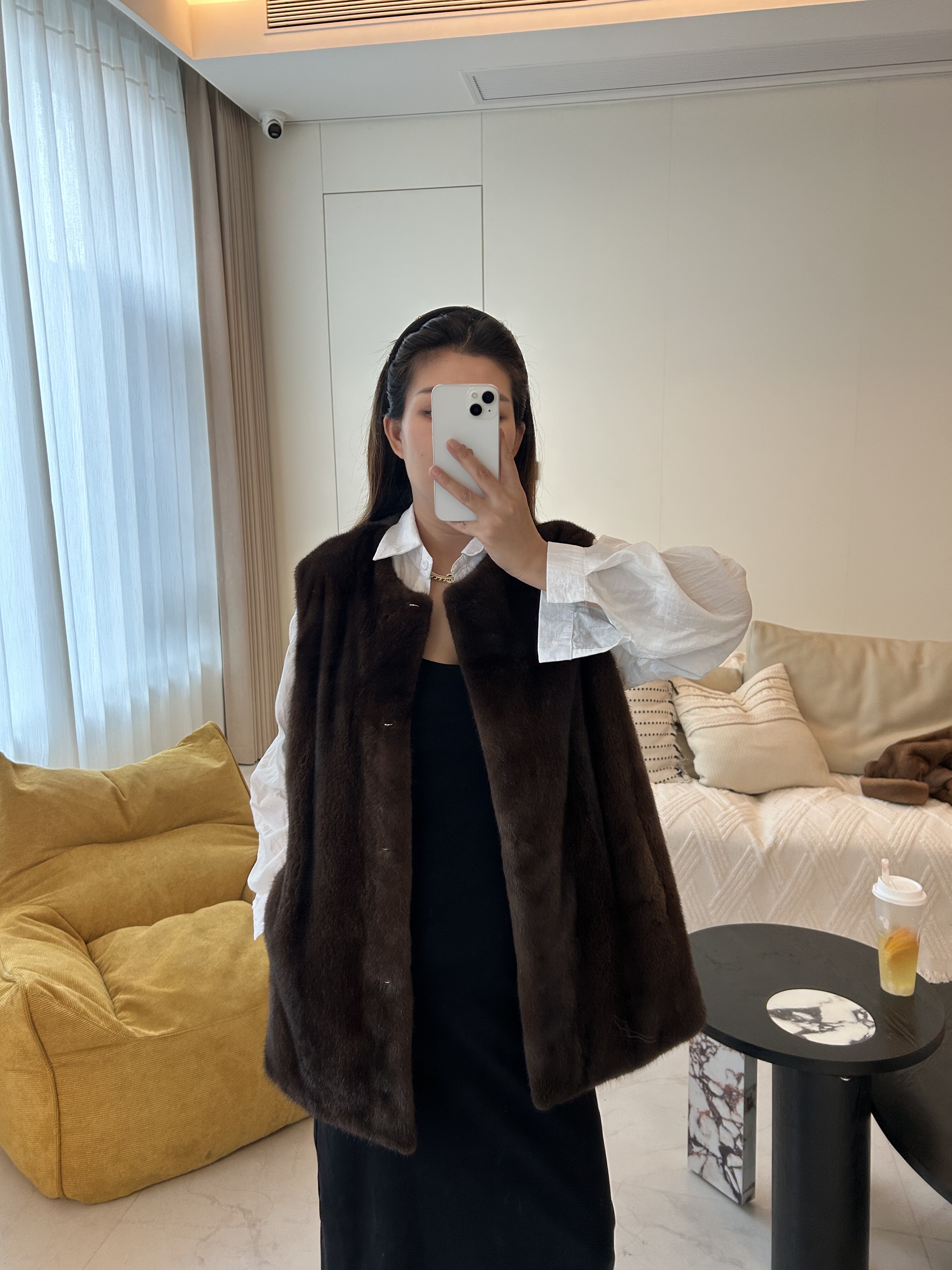 2025年新款进口紫金短二天鹅绒水貂皮草外套女整貂中长款圆领马甲