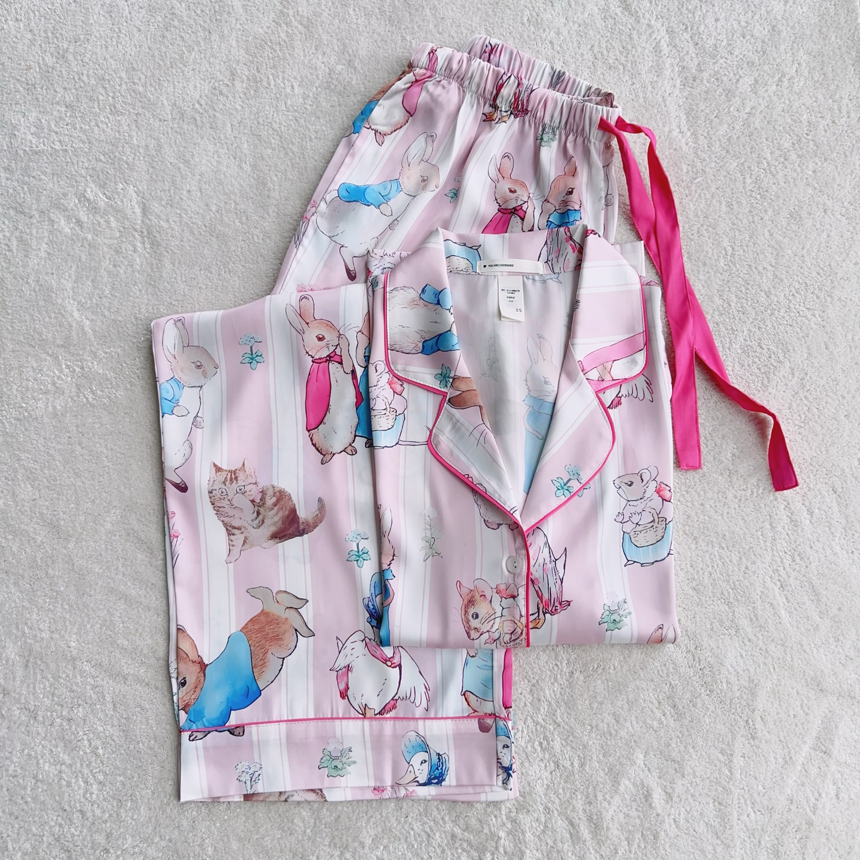 女士冰丝缎面夏季短袖短裤套装