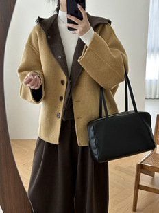 韩系V领阔形双面羊毛呢大衣女冬撞色连帽毛呢外套马甲两件套9496