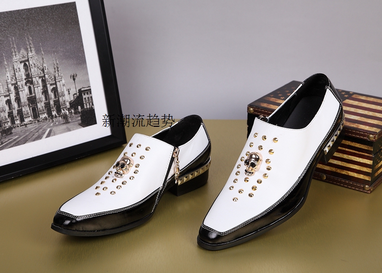 黑白牛皮尖头皮鞋铆钉骷髅头低帮套脚男鞋子增高结婚发型师潮男鞋