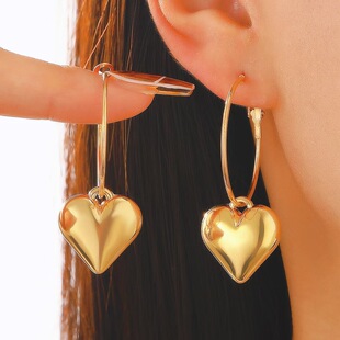 欧美个性耳饰 Fashion stereo exaggerated Spice Girl earrings