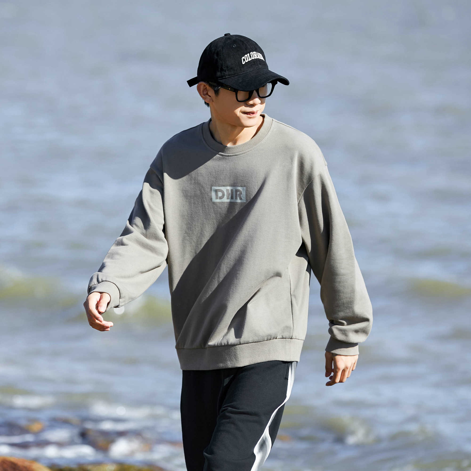 Radiohead圆领卫衣男美式休闲上衣...