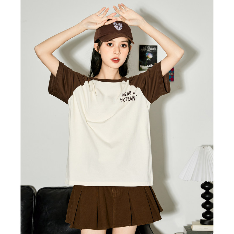 唐狮新款上衣女插肩袖手绘卡通设计感动物撞色内搭短袖宽松T恤sz