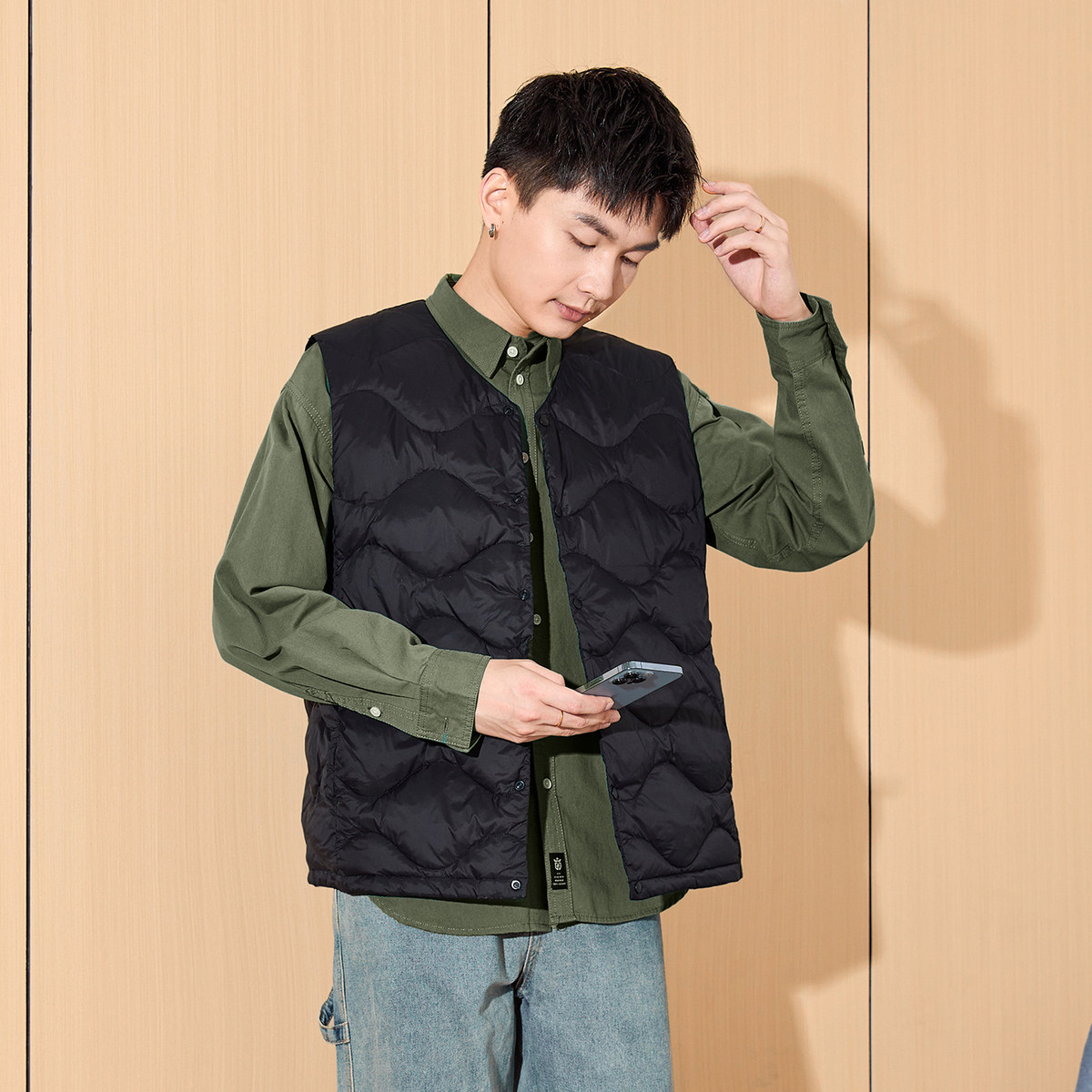 唐狮2024秋冬新款羽绒服男无领绗线马甲轻薄款内搭日系休闲外套潮