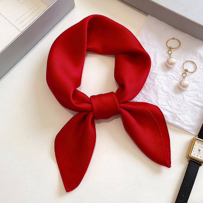 纯色丝巾小方巾女春秋简约领巾红色百搭发带装饰夏季职业围巾多