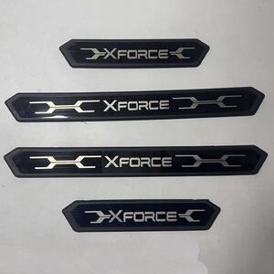 适用于三菱XFORCE迎宾踏板改装xforce门槛条门边防刮踏板装饰贴片