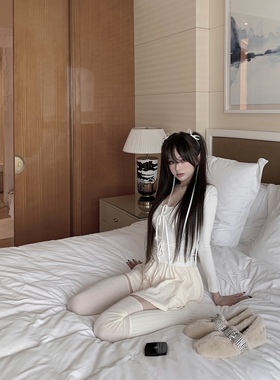 ROUGE DIAMOND balletcore芭蕾系列/蝴蝶结系带弹力紧身长袖开衫