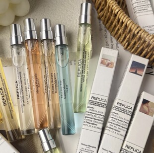 梅森马丁马吉拉绿茶逃逸泡泡浴咖啡小憩航海物语雨后初晴香水小样