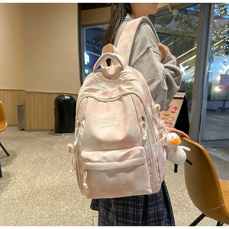 轻便旅行大容量背包日常通勤书包