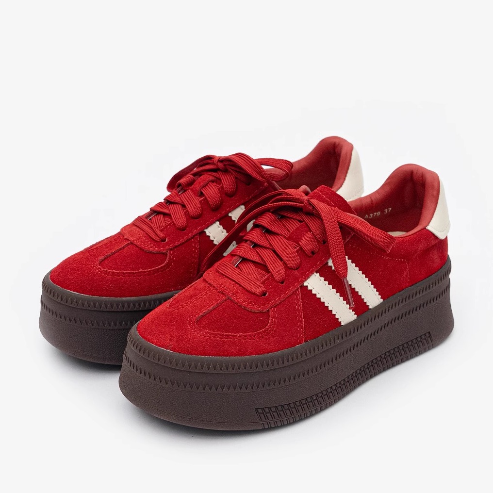 2025秋季新款拼色复古时尚德训鞋女磨砂真皮松糕休闲运动厚底板鞋