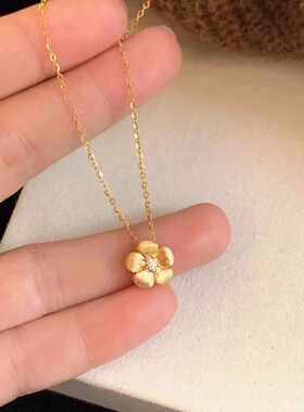 拉丝点钻桃花项链 新款时尚气质百搭微镶设计锁骨链送闺蜜礼物