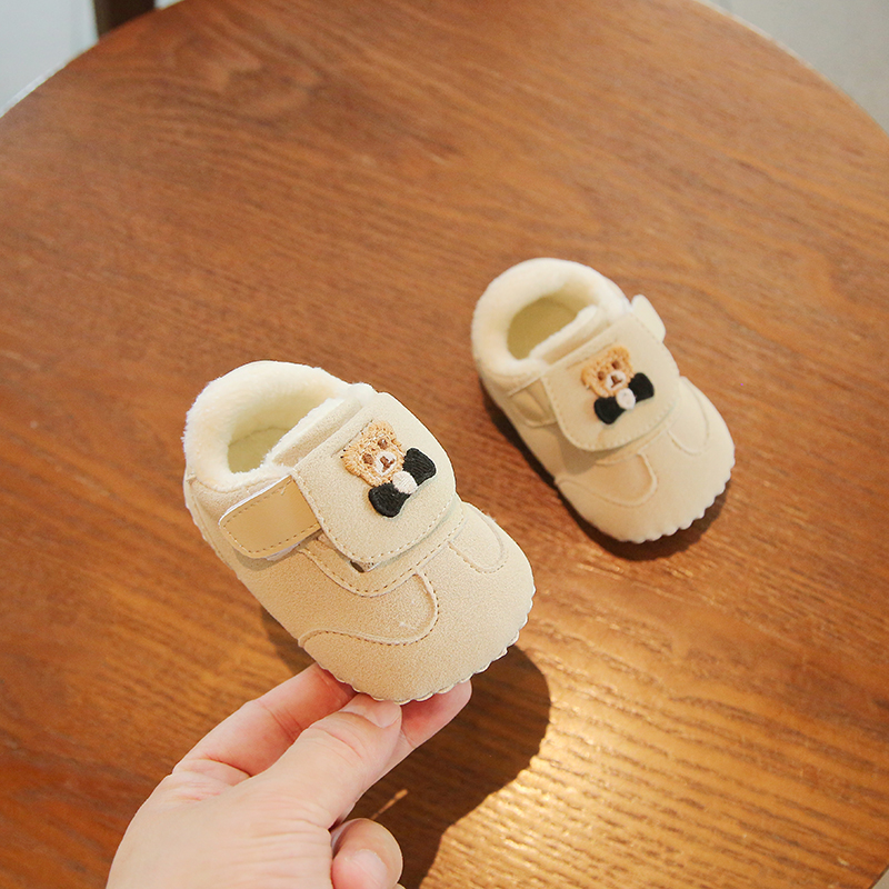 婴儿棉鞋加厚保暖不掉
