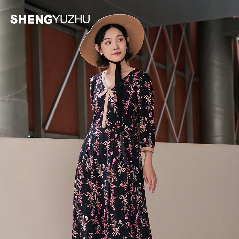 声雨竹2022年冬季新款连衣裙