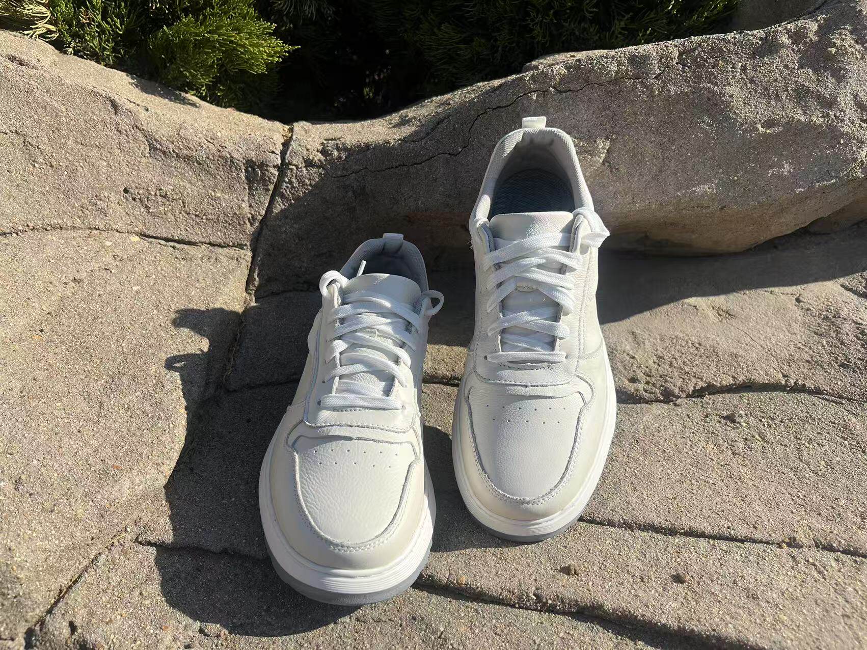 头层牛皮休闲运动男鞋秋冬轻便舒适真皮老爹健步鞋白鞋板鞋