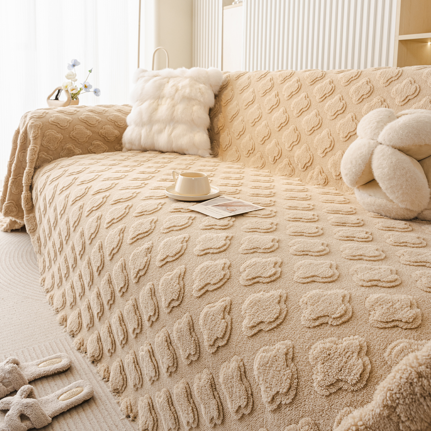 奶油风舒棉绒沙发巾2025年新款不掉毛坐垫套罩一片式全盖沙发布毯