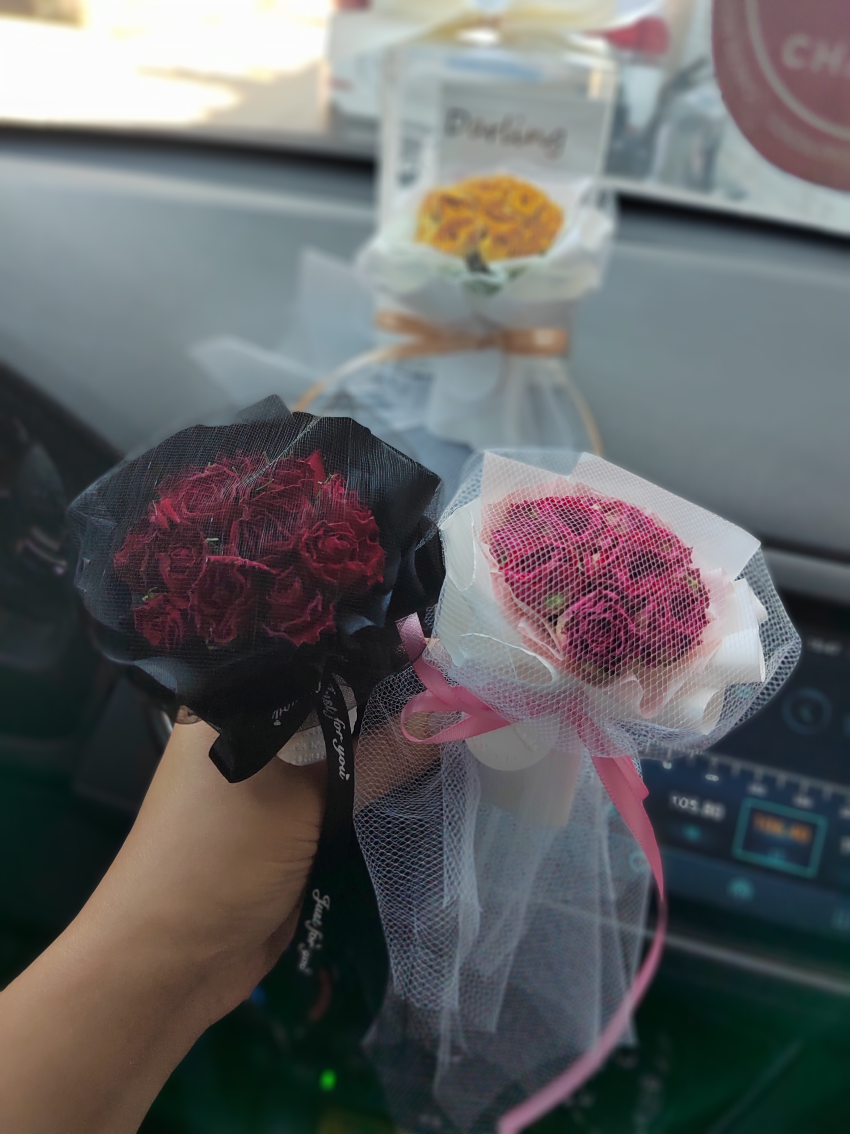 迷你干花小花束风干玫瑰汽车出风口香薰装饰伴手礼品节日礼物