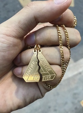 潮牌嘻哈forever分裂字母项链