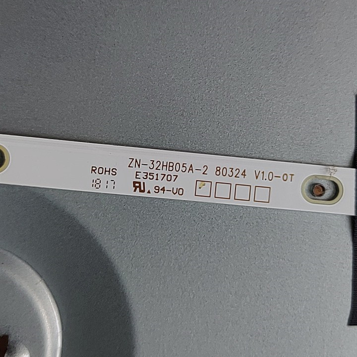 适用康彩KC-32J09灯条ZN-32HB05A-2 80324 V1.0-0T 2条5灯3V