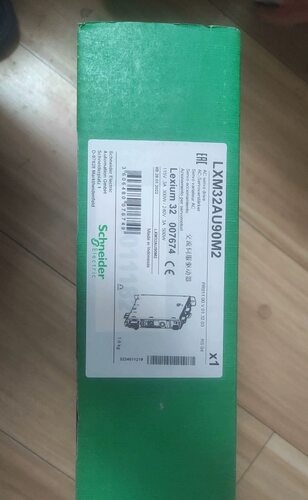 LXM32AD18M2全新原装正品BSH0703P02F2A VW3M4112 XMLP016BC21F
