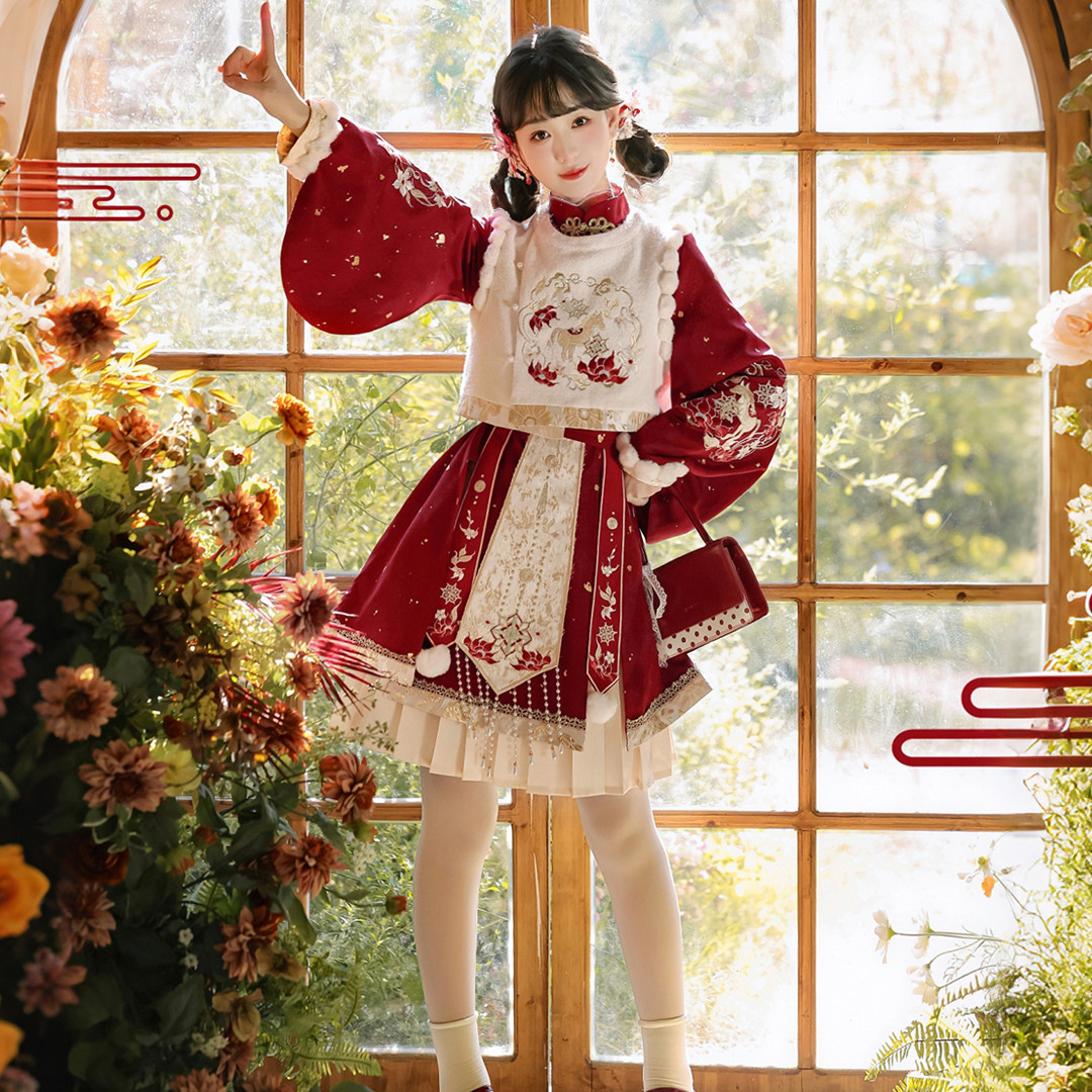 马年汉服改良连衣裙马踏春华汉元素新年原创红色喜庆国风马甲套装,女装/女士精品,汉服套装,淘宝优惠券,粉丝福利购,淘宝优惠卷