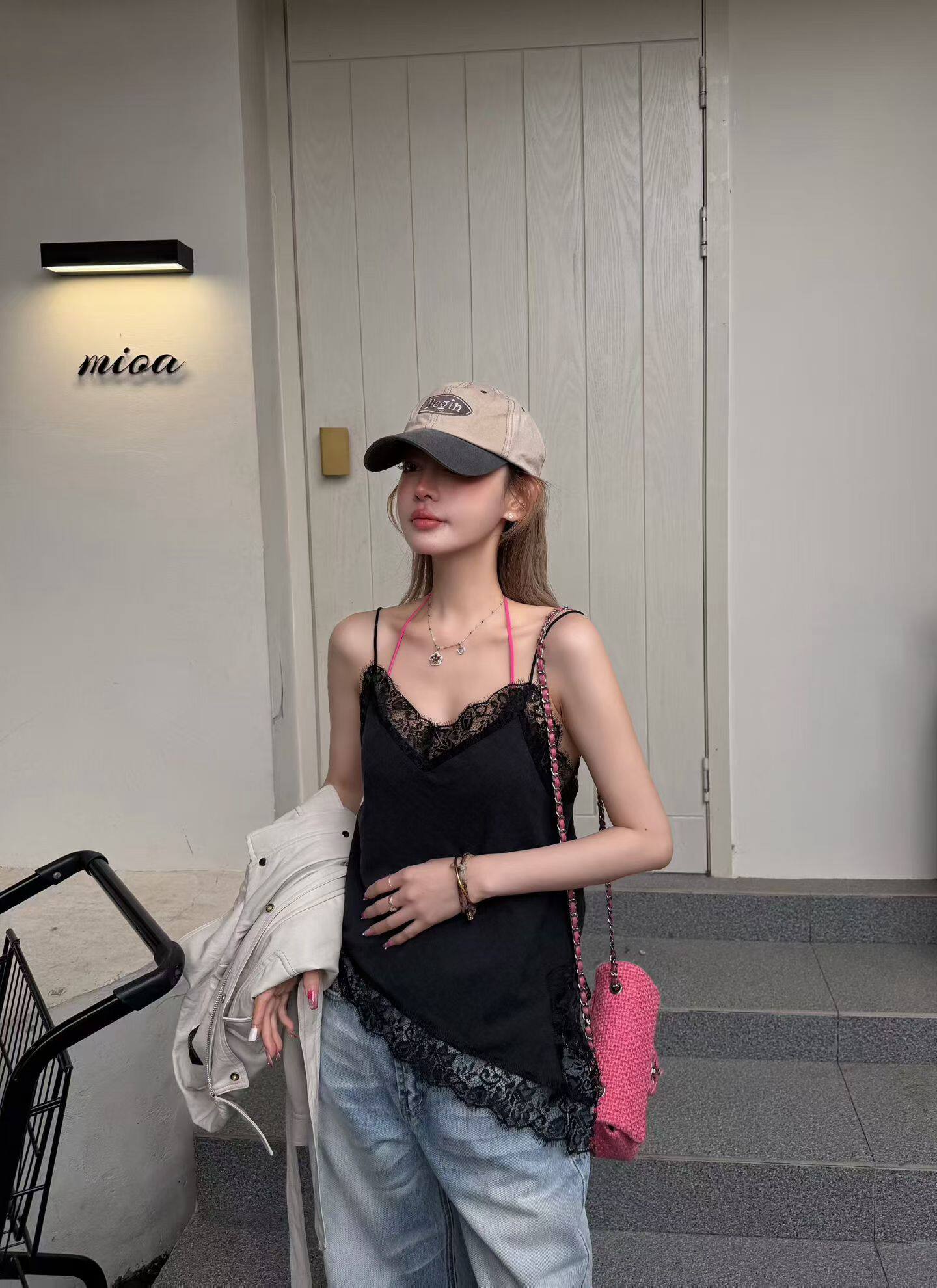 Miss家 2026年春季新款洋气蕾丝拼接不规则吊带百搭时尚背心女潮