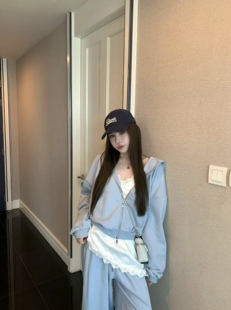 2026新款 高腰阔腿裤 韩版 百搭显瘦连帽卫衣 两件套女 时尚 Miss家