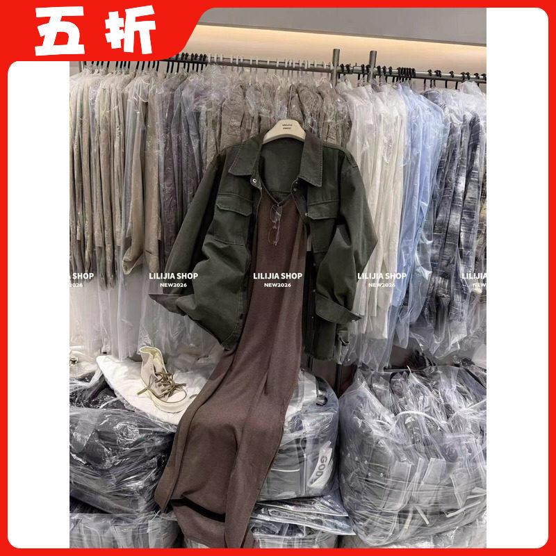 【五折】绿色宽松翻领按扣工装衬衫外套女秋季宽松百搭长袖上衣