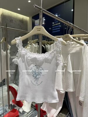 Miss家 2026新款韩版时尚百搭显瘦蕾丝花边修身打底背心吊带女