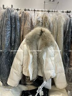 时尚 Miss家 韩版 新款 百搭宽松显瘦可拆卸毛领羽绒服外套 2025冬季