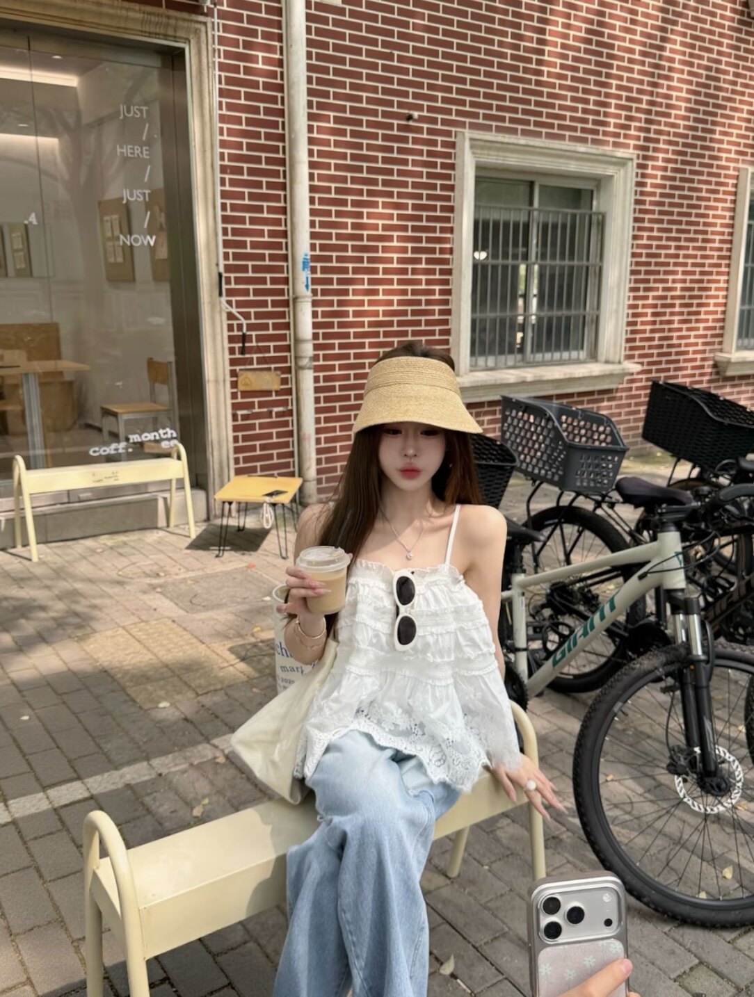Miss家 重工多层木耳边蕾丝吊带背心女2026夏季显瘦抹胸蛋糕小衫