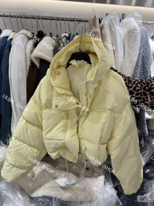 Miss家甜美减龄连帽羽绒服女2023冬季新款洋气宽松廓形鸭绒短外套