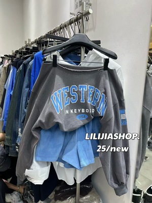 Miss家 2025秋季泡菜新款韩版时尚百搭显瘦气质字母印花漏肩卫衣