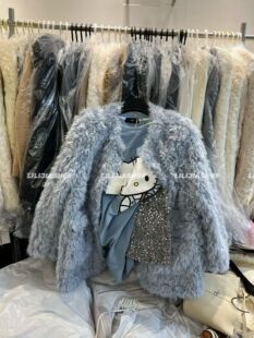 Miss家2025秋冬新款韩版时尚百搭宽松显瘦中长款皮毛一体毛毛外套