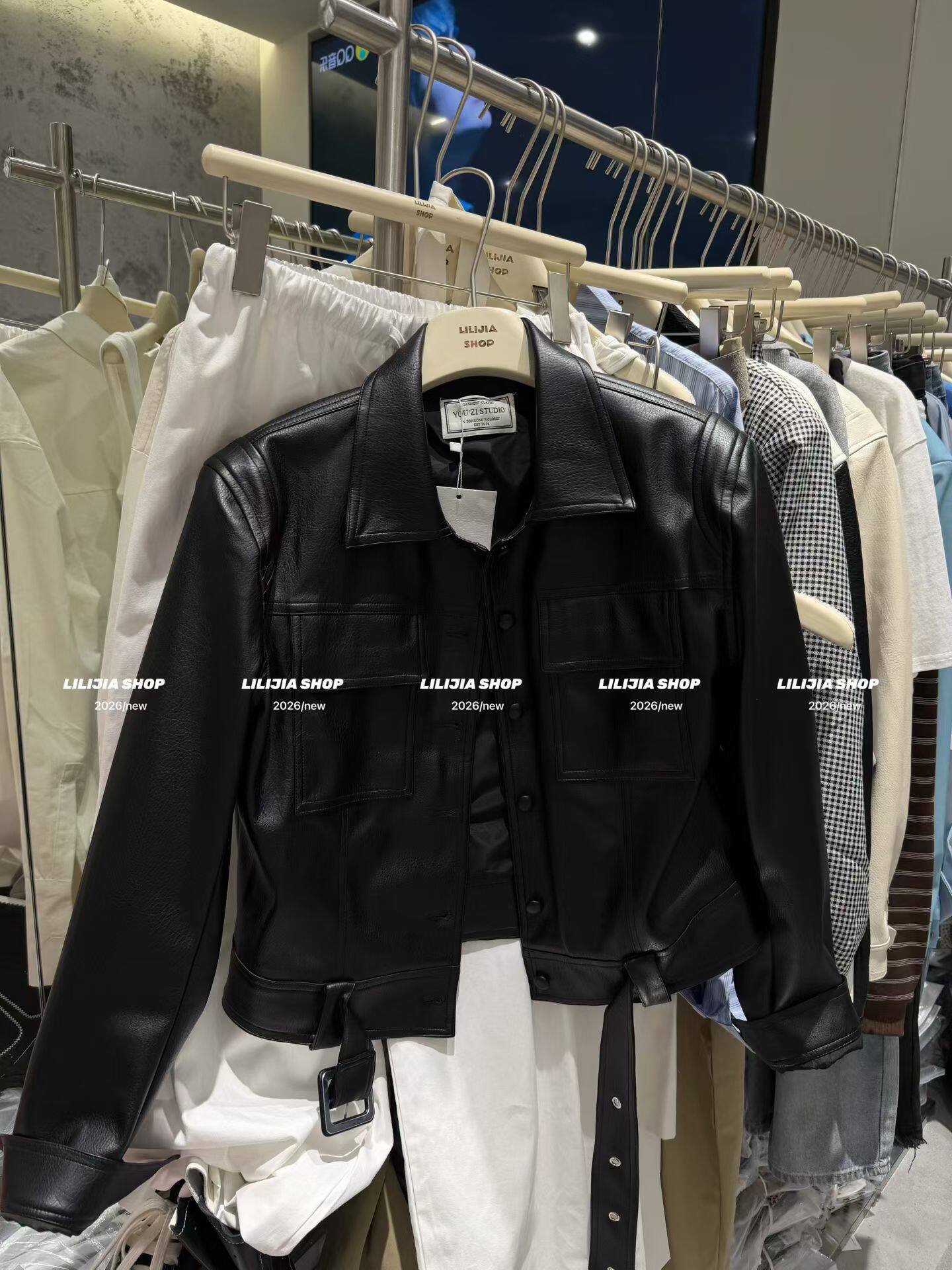 Miss家 2026新款韩版时尚百搭显瘦翻领短款pu皮衣外套女夹克上衣