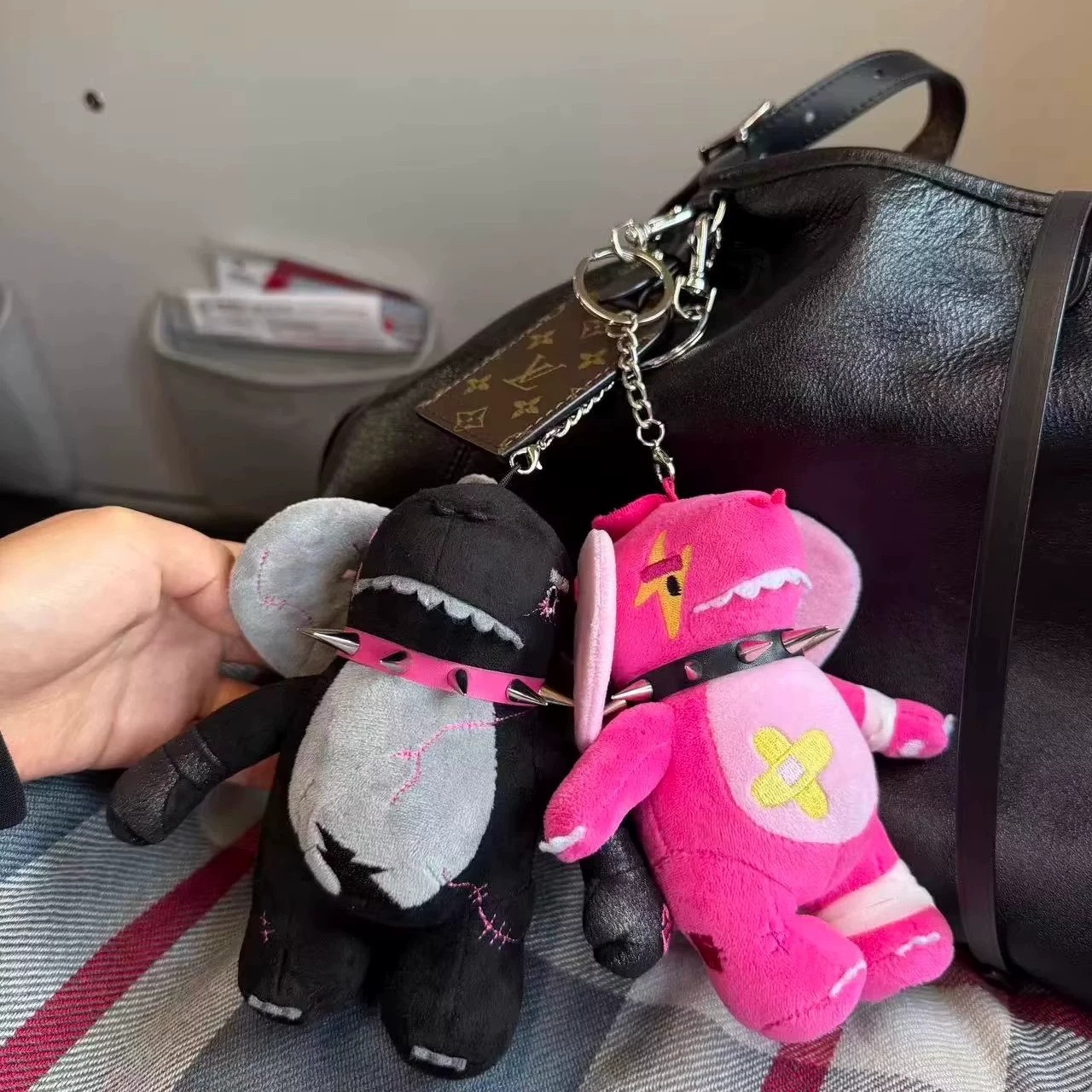 汪苏泷周边素龙毛绒玩偶公仔挂件应援闪电能量龙大黑龙包挂件装饰