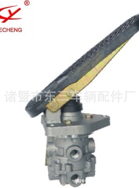 刹车总泵 3514010-Q156 59300-83401适用于五十铃解放雷诺等