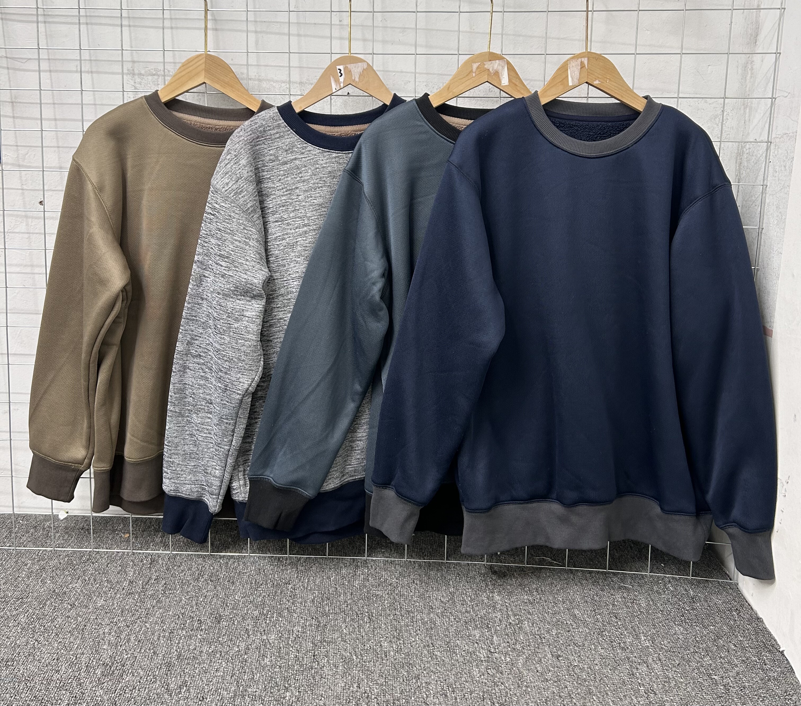 10.3日单秋冬款源货圆领长袖羊羔加绒针织卫衣男