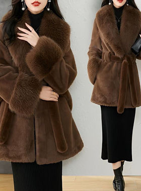 2025秋冬新款毛领冬季收腰仿狐狸皮草外套加厚保暖中长款时尚大衣