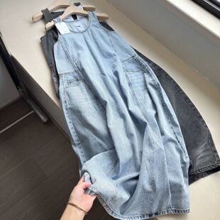复古休闲牛仔连衣裙女2026年夏季新款精致慵懒宽松圆领背带裙长裙