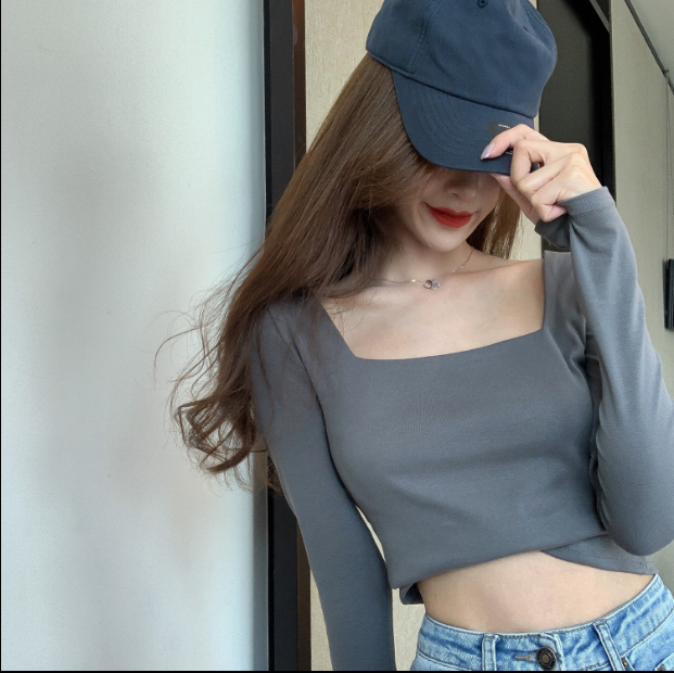#Real price ~ Korean style square neck short long sleeve bottomed T-shirt