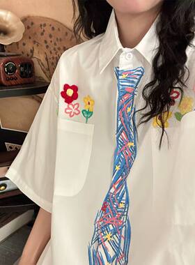 【精品】新款上市◆2026夏季中性美式蜡笔手绘领带花朵短袖衬衫潮