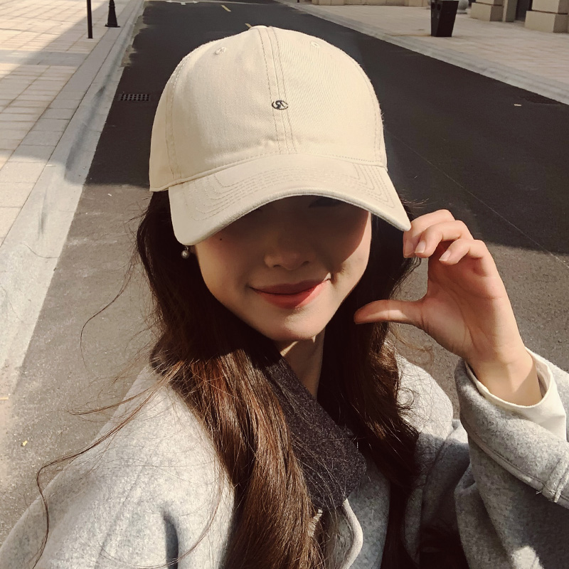 简约百搭小字母R刺绣棒球帽男女韩版ins四季新款情侣鸭舌帽显脸小