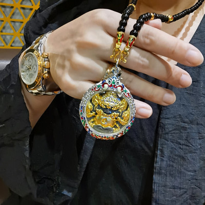 唐唐泰国 AJ Subin 黑金色 Rahu拉胡吊坠