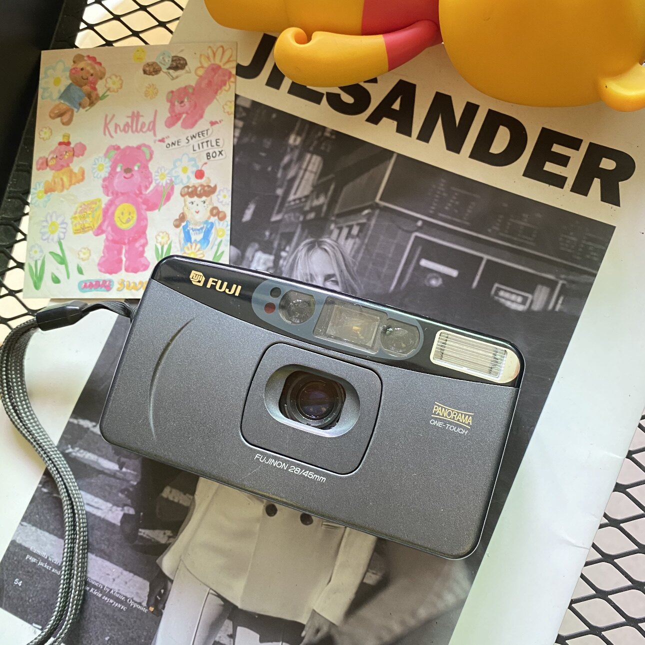 FUJI FUJI CARDIA MINI EVERYDAY OP 듀얼 DL600 고정 초점 필름 카메라 권장