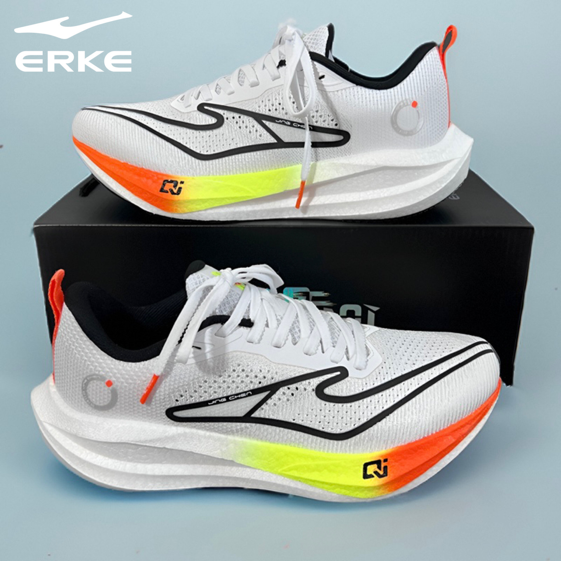 鸿星尔克惊尘qi炁科技碳板跑鞋2024夏季男缓震运动鞋11124203133