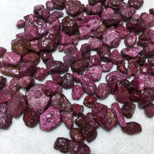 原石抛光打磨吊坠20元 包邮 一克 正品 纯天然无烧红宝石原料原矿特价