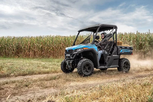 2024 Чунфенг шесть -посетить два досуга за пределами автомобилей автомобилей фермеров.