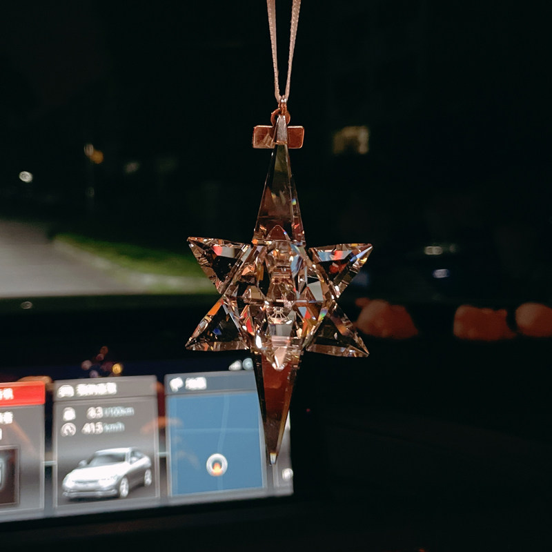 汽车挂件高档水晶雪花流星锤星星车挂创意女士车饰品后视镜吊坠